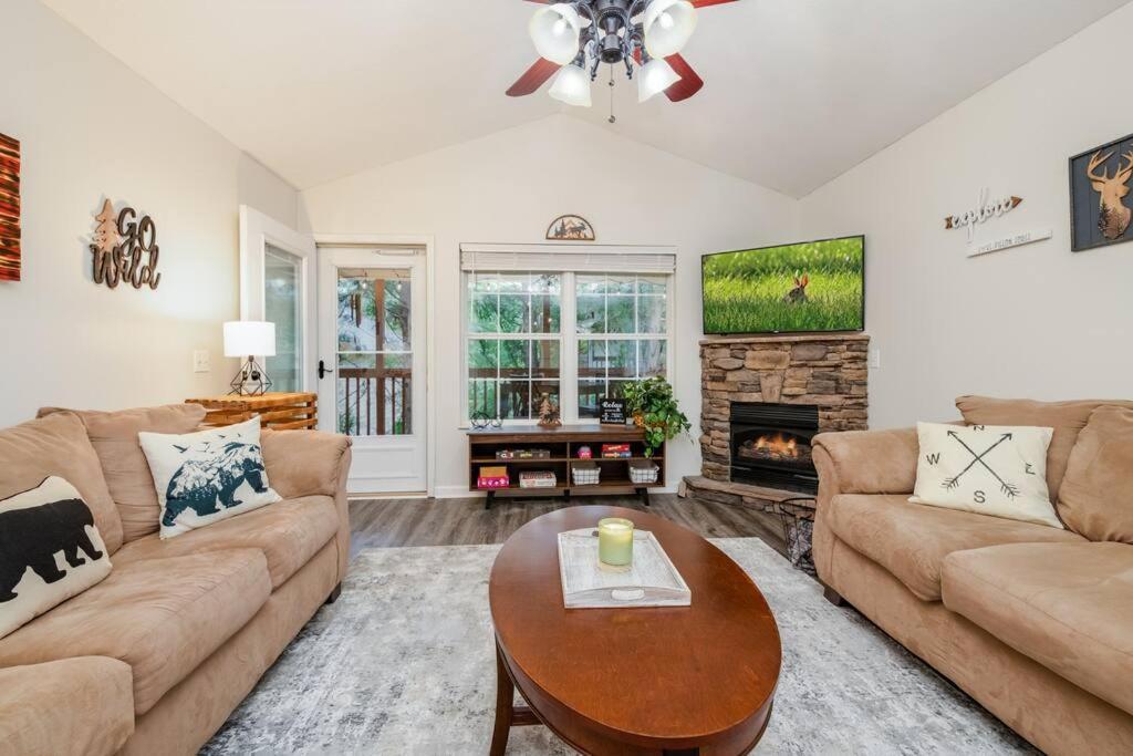Great Smoky Mountain Get-Away Villa Пиджен Фордж Екстериор снимка