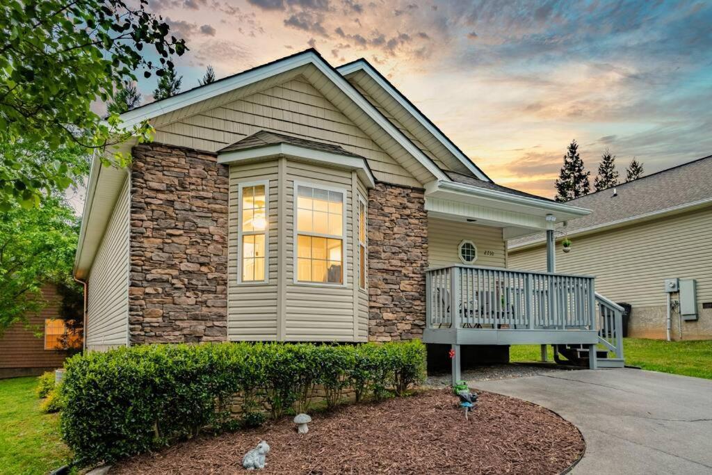 Great Smoky Mountain Get-Away Villa Пиджен Фордж Екстериор снимка